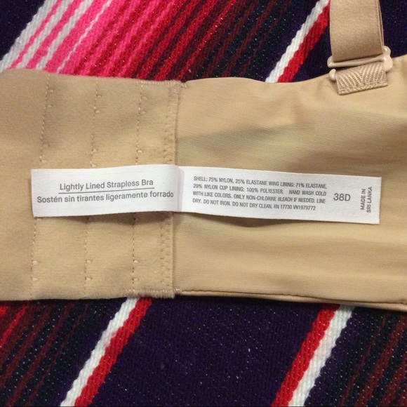 NWT AUDEN WOMEN’S CONVERTIBLE BRA 
5 WAYS TO WEAR. - Picture 11 of 16